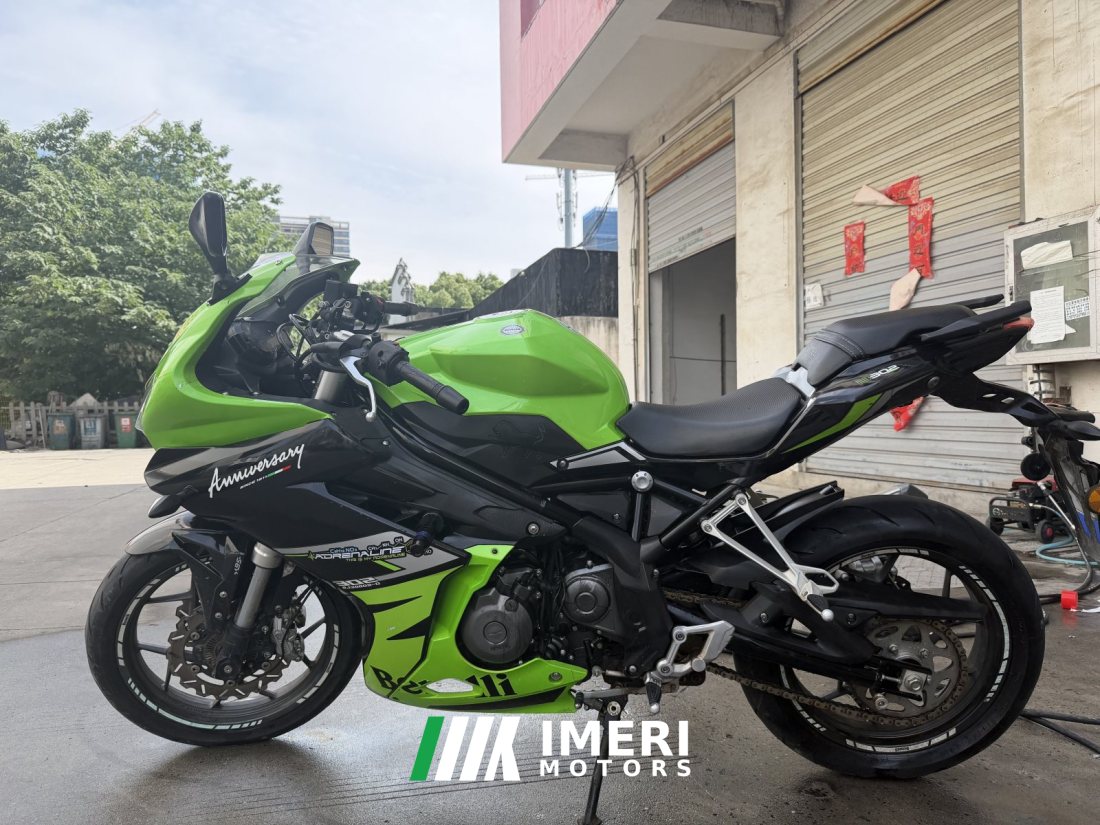 Benelli Tornado 302R 300 cc - мотоцикл из Китая