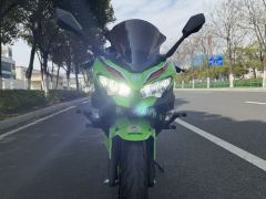 Kawasaki Ninja 400 - ფოტო 3