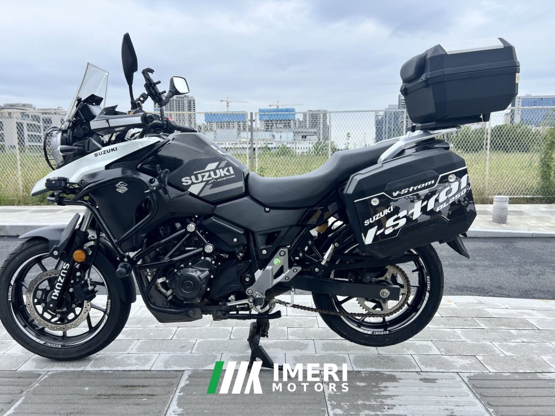 Haojue Suzuki DL250 - motorcycle from China