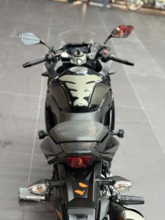 Haojue Suzuki GSX250R - ფოტო 3