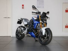 BMW F 900 R - ფოტო 11