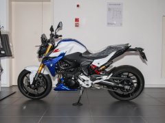 BMW F 900 R - ფოტო 12