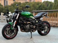 Benelli 752S 750 cc - ფოტო 3