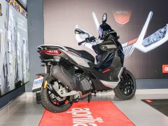 Aprilia SR GT 200 - ფოტო 8
