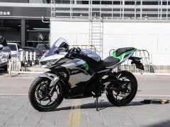 Kawasaki Ninja e-1 - ფოტო 1