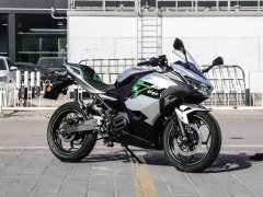 Kawasaki Ninja e-1 - ფოტო 3