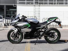 Kawasaki Ninja e-1 - ფოტო 4
