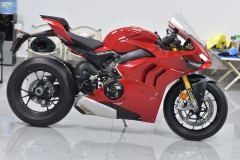 Ducati Panigale V4 1100 cc - ფოტო 1
