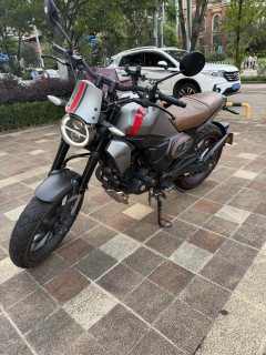 Sundiro Honda CBF190TR - ფოტო 1