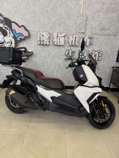 BMW C 400 350 cc - photo 1