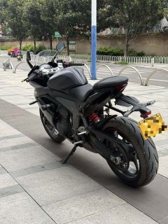 Triumph Daytona 660 - photo 6