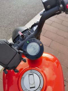 QJMOTOR Flash 300 - фото 7