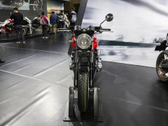 Honda CB1100 - photo 2