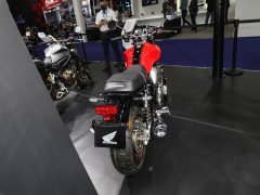 Honda CB1100 - photo 7