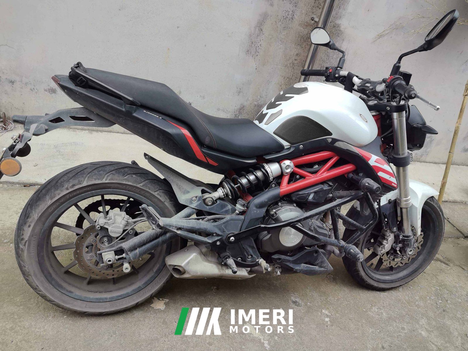 2021 Benelli TNT 300 / BN 302S