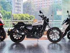 QJMOTOR 250 - ფოტო 5