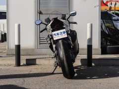Aprilia RSV4 1100 cc - photo 6