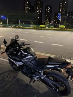 Honda CBR400R - ფოტო 8