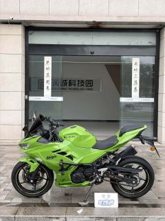 Kawasaki Ninja 400 - ფოტო 7