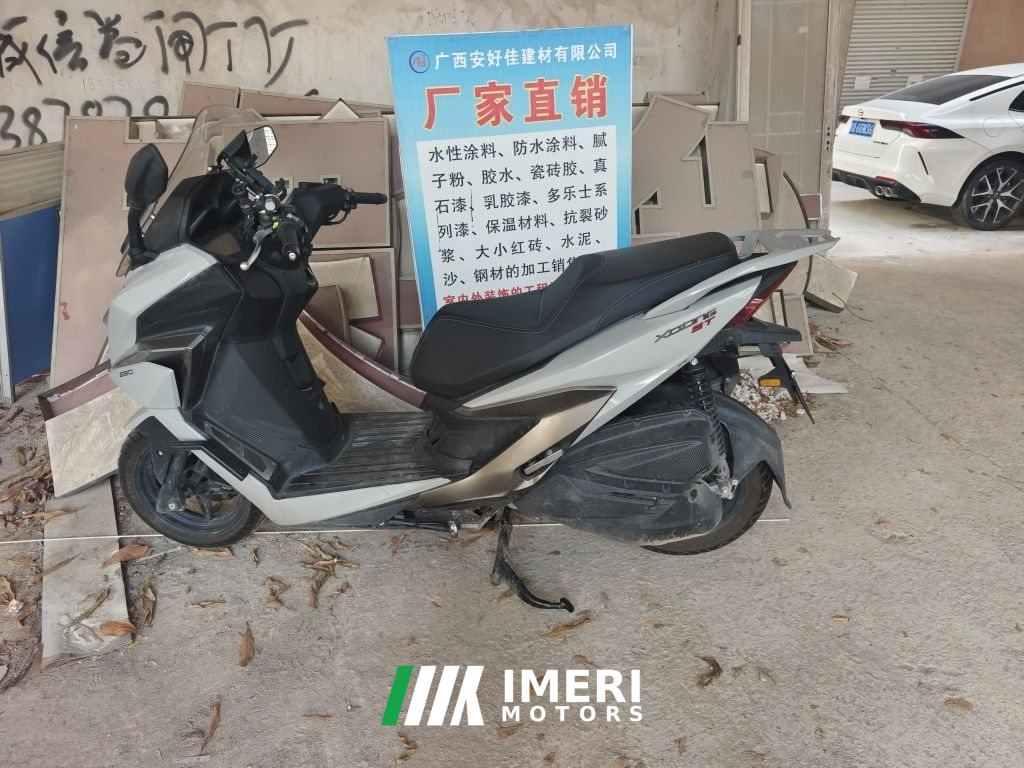 2026 KYMCO Zongshen ST250