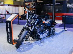 Harley-Davidson Breakout 1920 cc - ფოტო 1