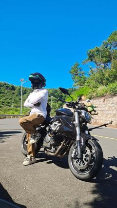 Benelli TNT600i - ფოტო 3