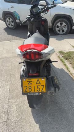 Peugeot SPEEDFIGHT 4+ 150 cc - ფოტო 3