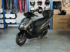 Jinan Suzuki UE125T - ფოტო 1