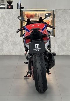 Honda CBR650R - ფოტო 7