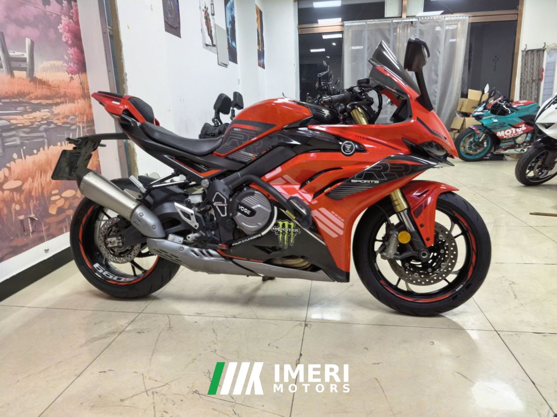 Voge RR660S - მოტოციკლი ჩინეთიდან