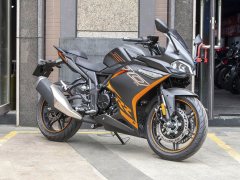 Voge 300RR - ფოტო 11