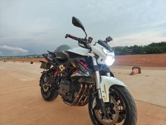 Benelli TNT600i - фото 1