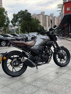 Sundiro Honda CBF190TR - ფოტო 4