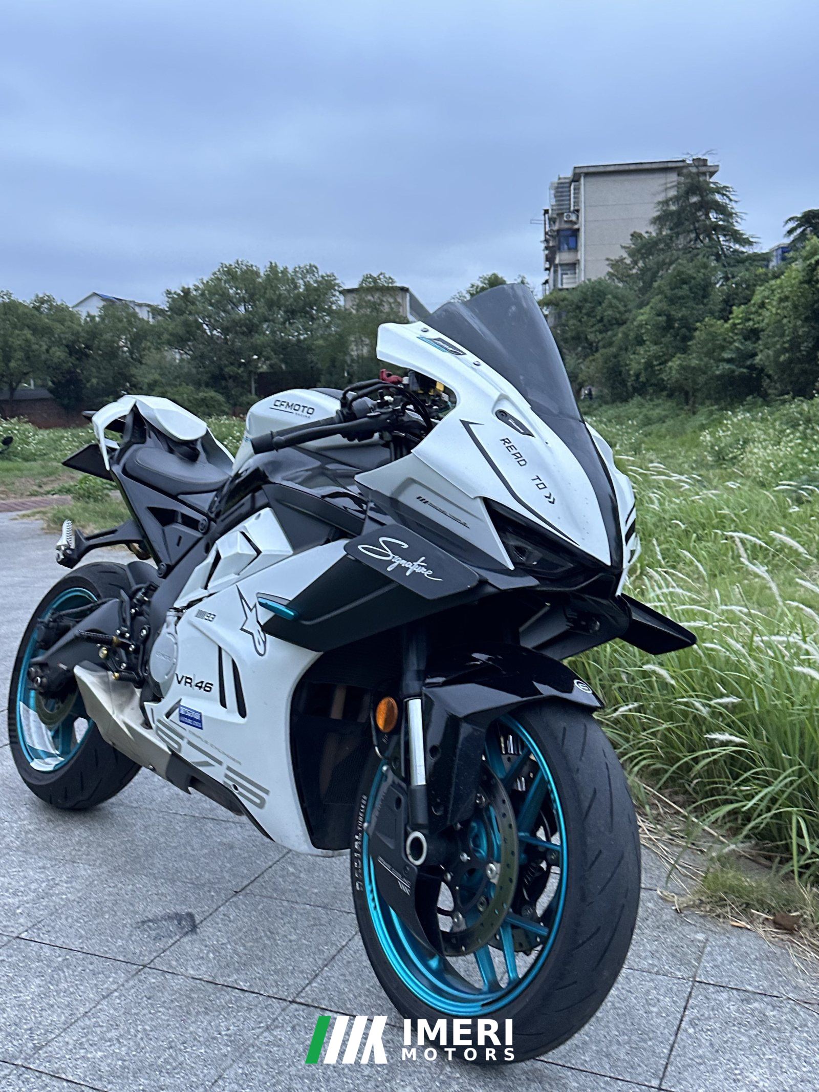 2024 CFMOTO 675SR-R