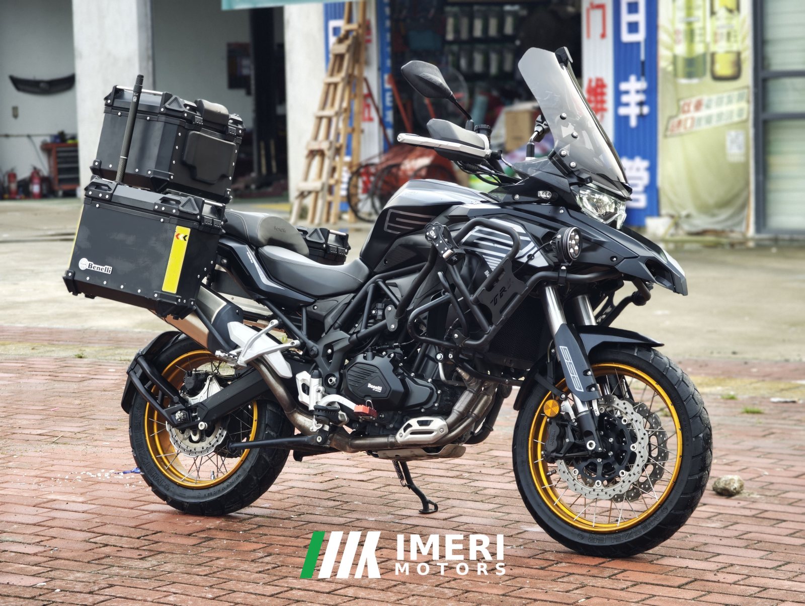 2024 Benelli TRK552 550 cc