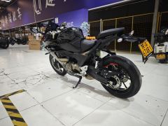 QJMOTOR Roewe i5 550 / Sai 550 *(Context-dependent, usually referring to the motorcycle "Sai 550" or Roewe car v - photo 7