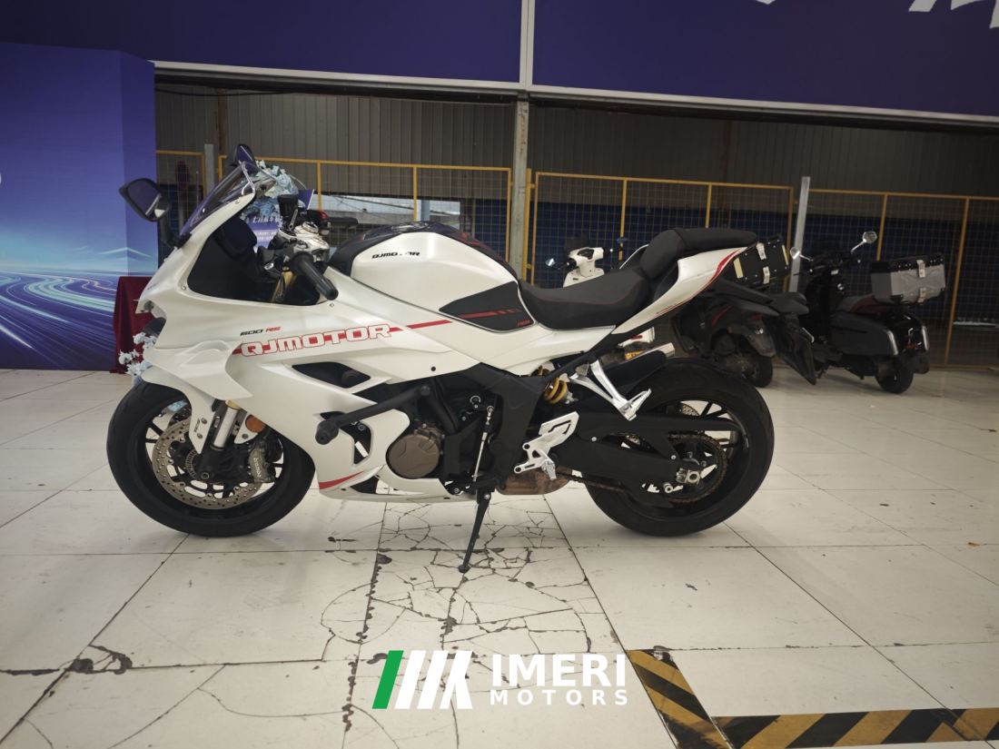 QJMOTOR Sai 600 680 cc - motorcycle from China