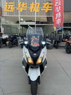 SYM Cruisym 300 - фото 2