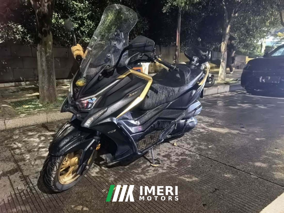 KYMCO Rowing S250 - motorcycle from China