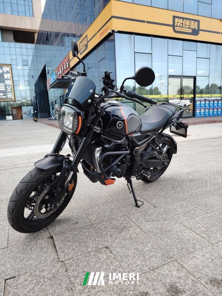 2022 Voge 300AC