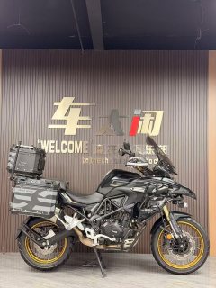 Benelli TRK552 550 cc - photo 1