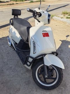 Sundiro Honda NS125LA - ფოტო 2