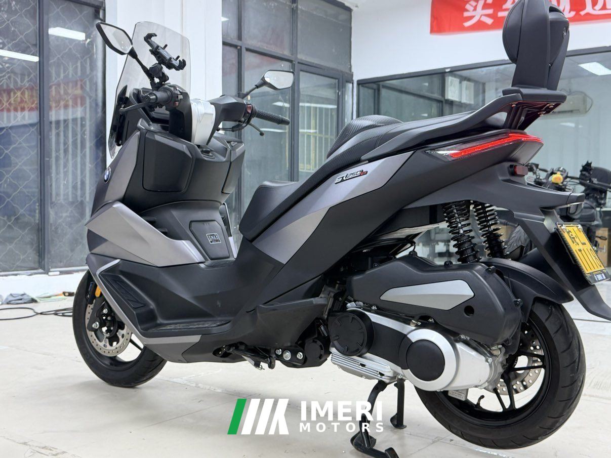 2025 Voge SR250GT