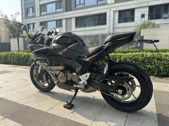 QJMOTOR Roewe i5 550 / Sai 550 *(Context-dependent, usually referring to the motorcycle "Sai 550" or Roewe car v - photo 3