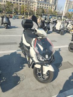 QJMOTOR Hong 150RS - ფოტო 1