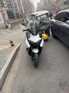 BMW C 400 350 cc - photo 2