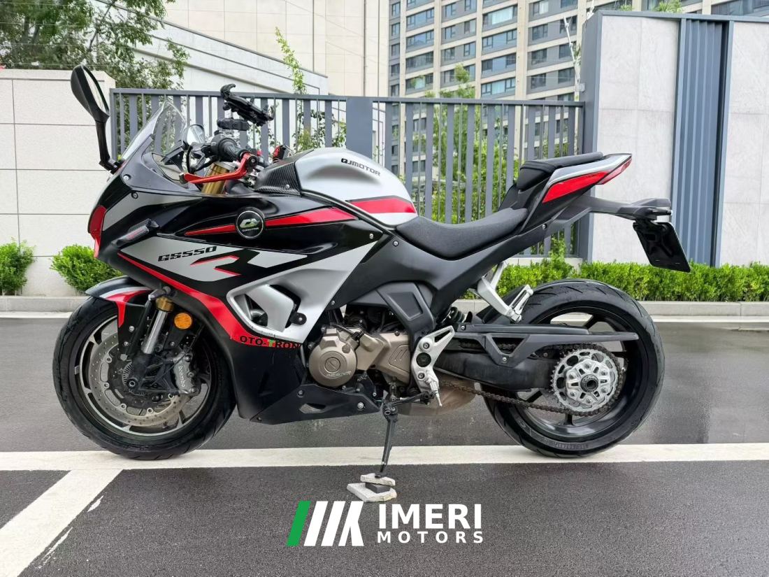QJMOTOR Roewe i5 550 / Sai 550 *(Context-dependent, usually referring to the motorcycle "Sai 550" or Roewe car v - мотоцикл …