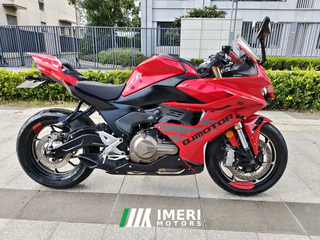 QJMOTOR Roewe i5 550 / Sai 550 *(Context-dependent, usually referring to the motorcycle "Sai 550" or Roewe car v - motorcycl…