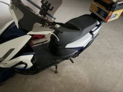QJMOTOR Hong 125 - ფოტო 1