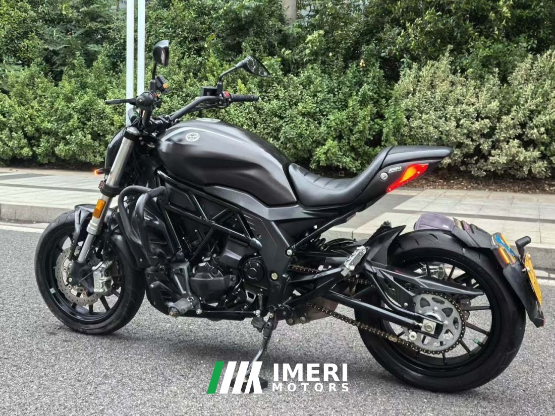 Benelli 502C 500 cc - მოტოციკლი ჩინეთიდან
